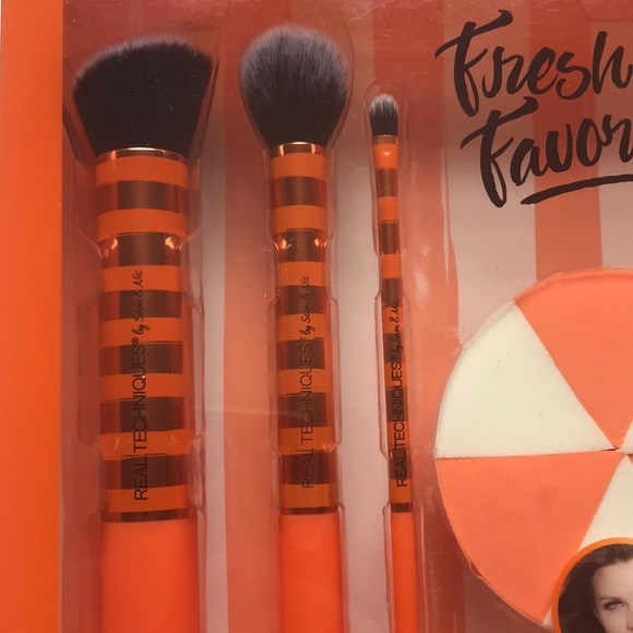 Real Techniques- Fresh Face Fav Limited Edition - Picture 4 of 6